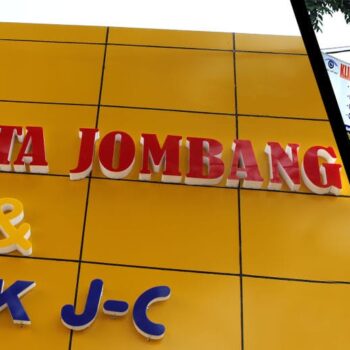 Polystyl - Klinik Mata Jombang
